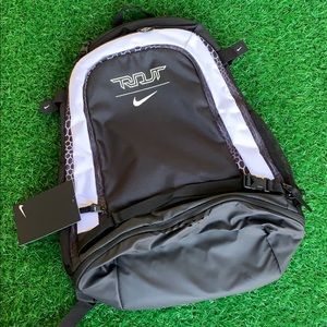 NIKE MEN’S backpack